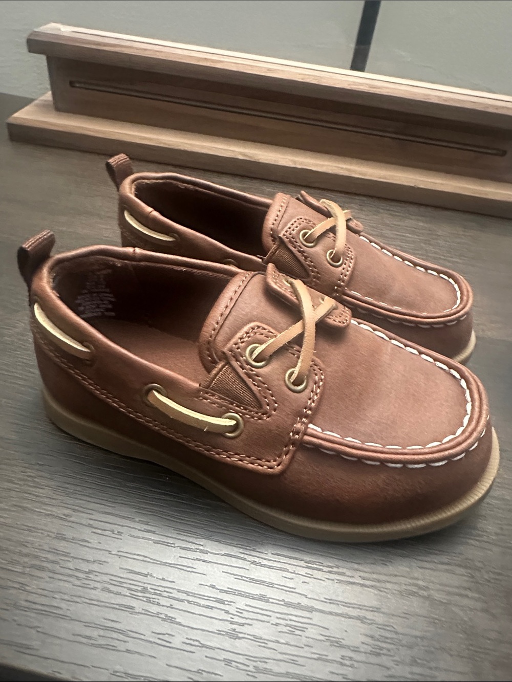 Old Navy Brown Kids Moccasin Boat Shoes-Brand new/Never worn